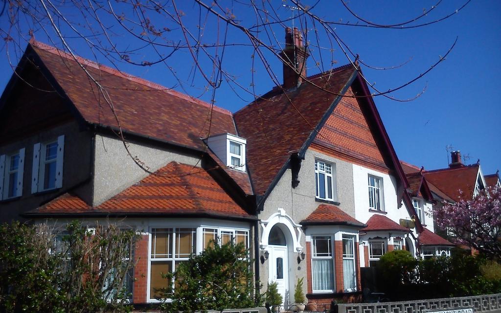 Claremont House Holiday Apartments Llandudno Pokoj fotografie